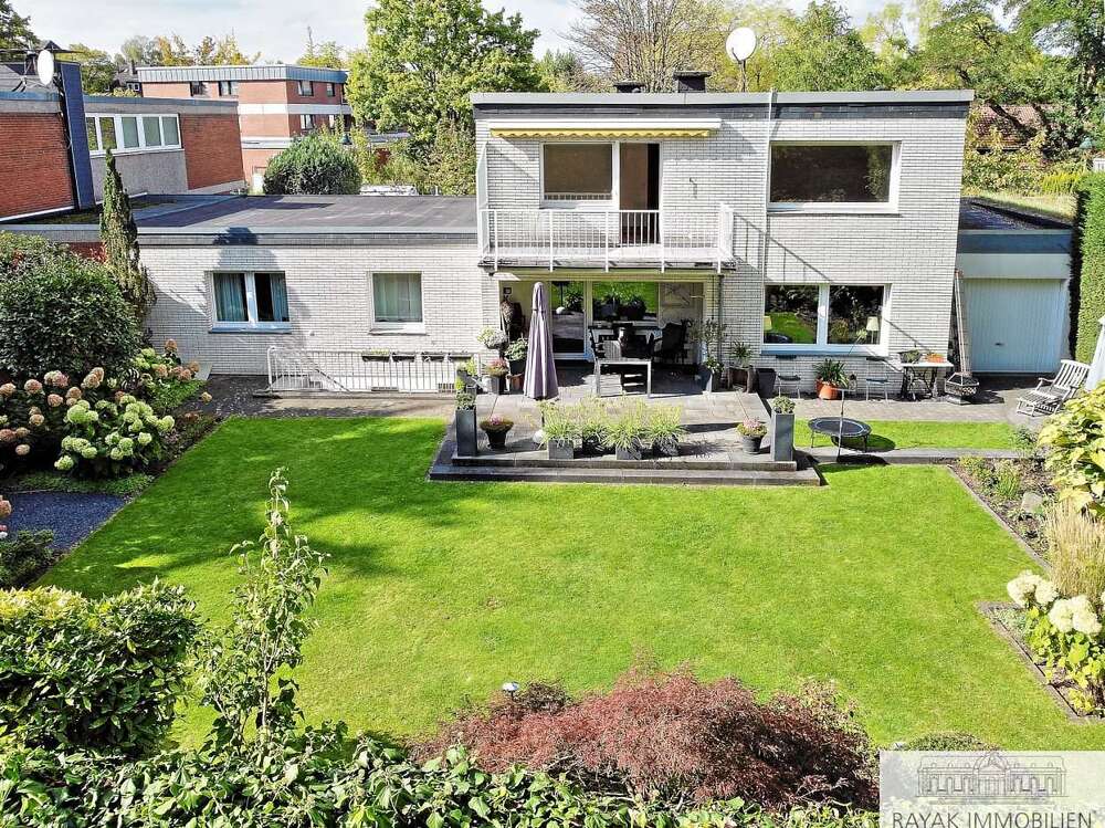 Thumbnail-Haus zum Kaufen in Düsseldorf Hassels 849.000,00 € 266.25 m²
