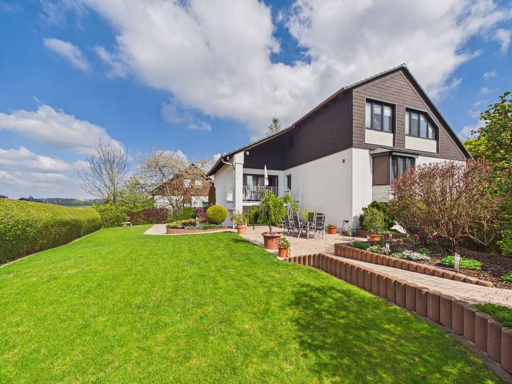 Thumbnail-Haus zum Kaufen in Schönborn 415.000,00 € 209.65 m²