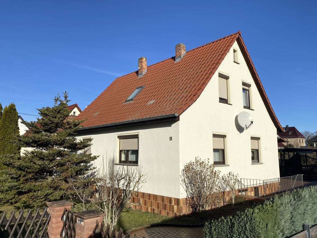 Thumbnail-Haus zum Kaufen in Stauchitz 175.000,00 € 142.57 m²