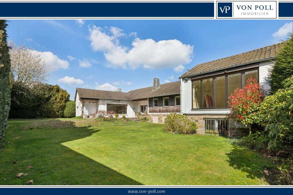 Thumbnail-Haus zum Kaufen in Meerbusch 1.390.000,00 € 386 m²