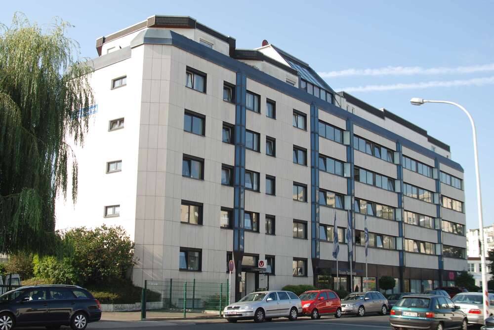 Thumbnail-Büro in Dietzenbach 570,00 € 76 m²