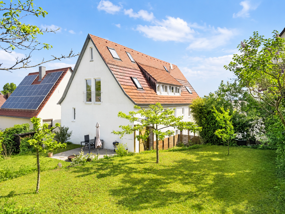 Thumbnail-Haus zum Kaufen in Stuttgart 975.000,00 € 209 m²