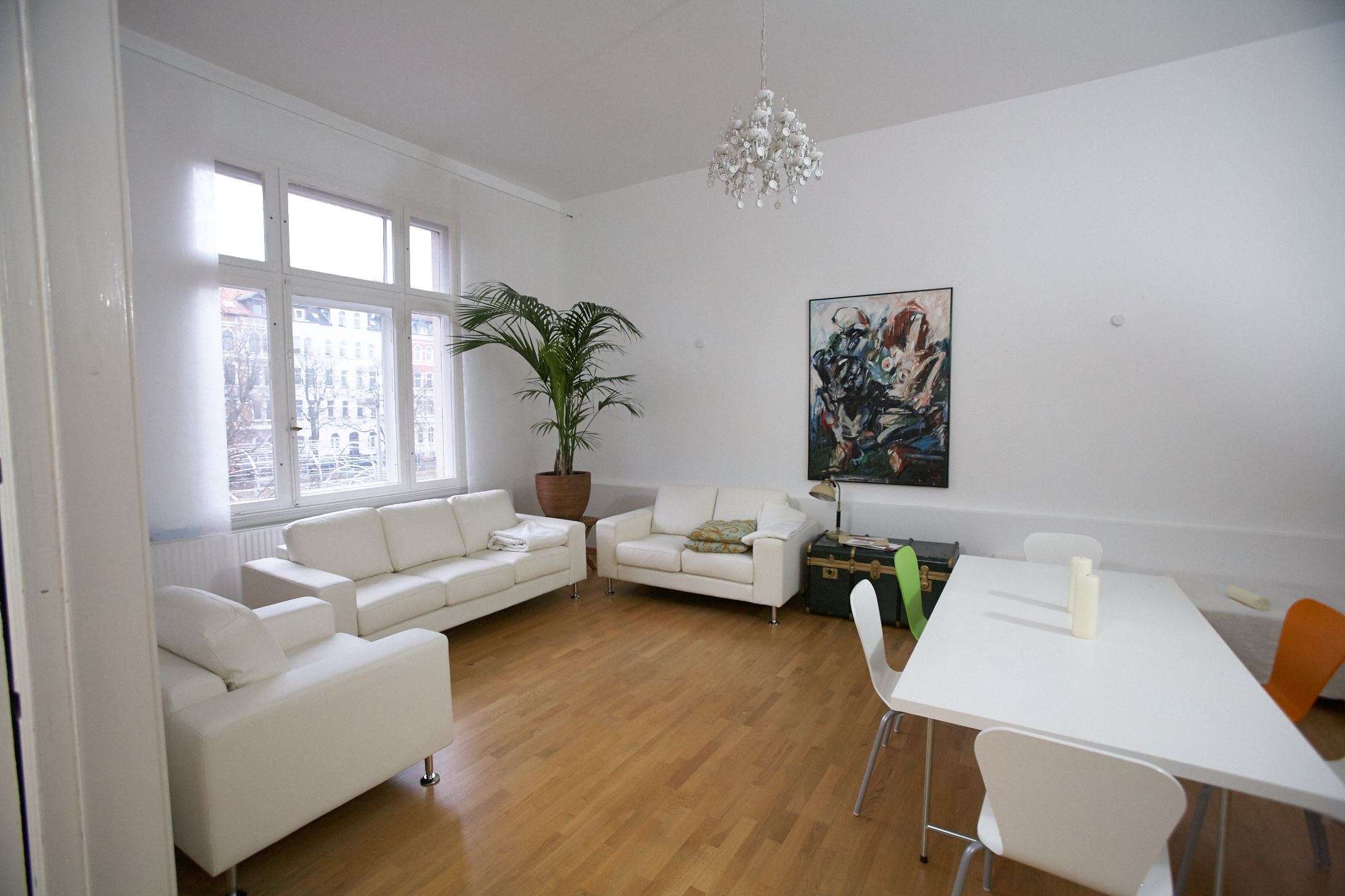 Thumbnail-Wohnung zum Mieten in Hannover 2.160,00 € 240 m²