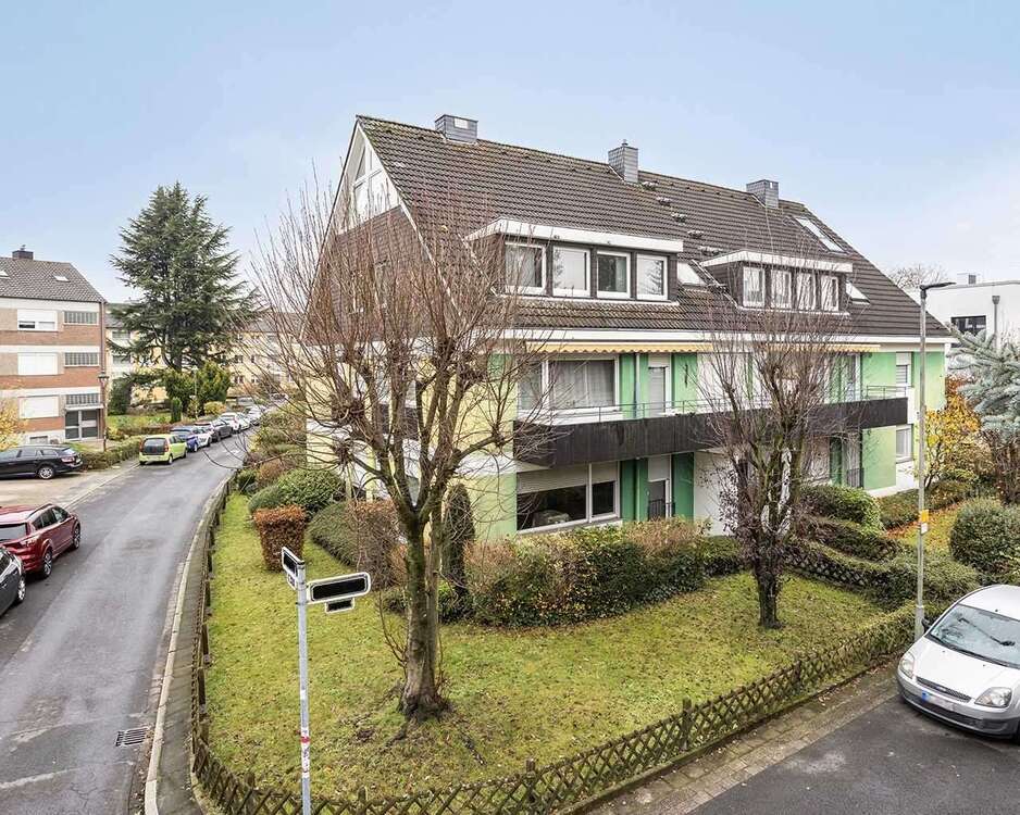 Thumbnail-Wohnung zum Kaufen in Düsseldorf 173.100,00 € 43 m²