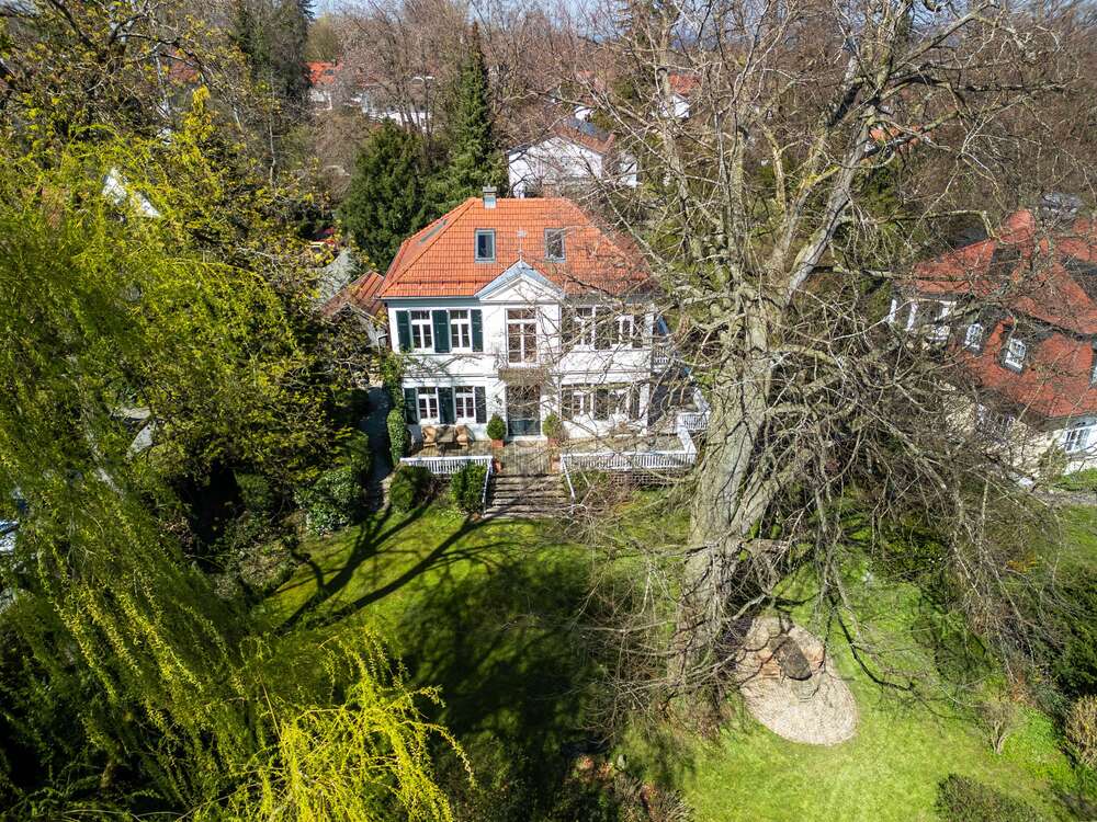 Thumbnail-Haus zum Kaufen in Dießen am Ammersee 2.980.000,00 € 188.46 m²