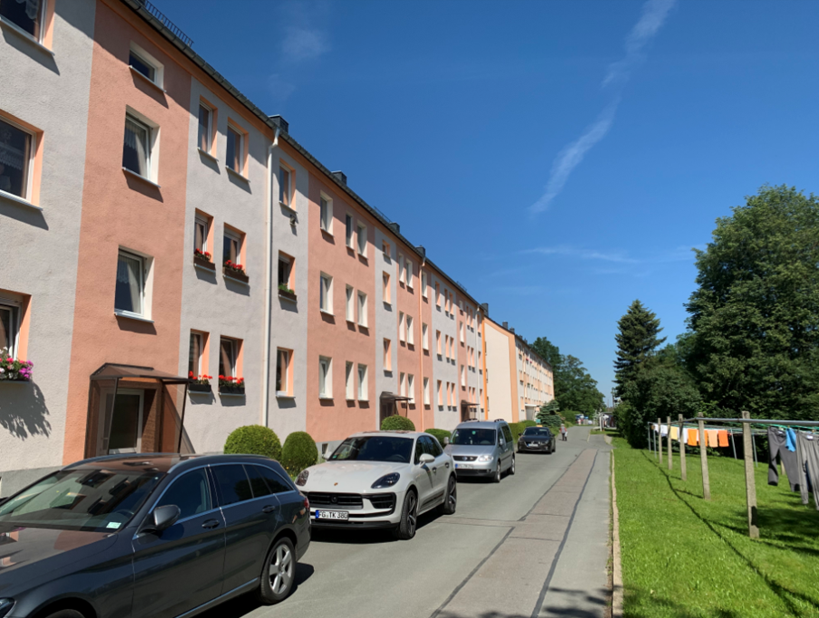 Thumbnail-Wohnung zum Kaufen in Auerbach 48.500,00 € 59.2 m²