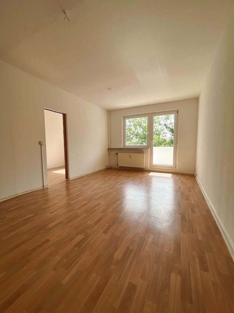 Thumbnail-Wohnung zum Mieten in Gera 290,00 € 54.08 m²