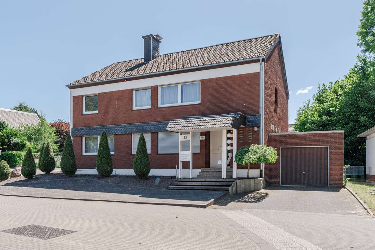 Thumbnail-Haus zum Kaufen in Bochum Grumme 749.000,00 € 209 m²