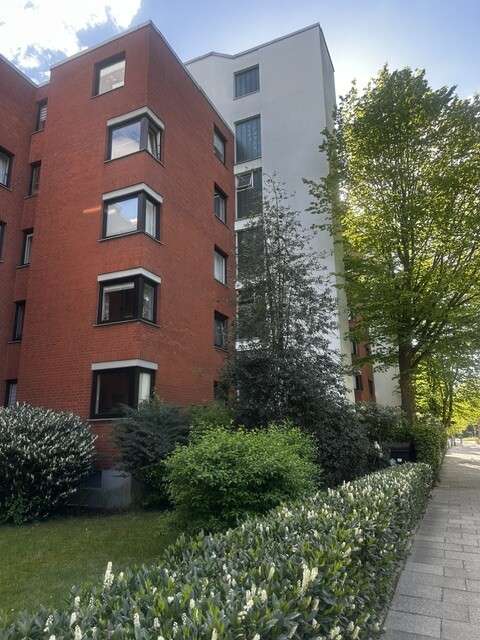 Thumbnail-Wohnung zum Kaufen in Bremen 109.000,00 € 76 m²
