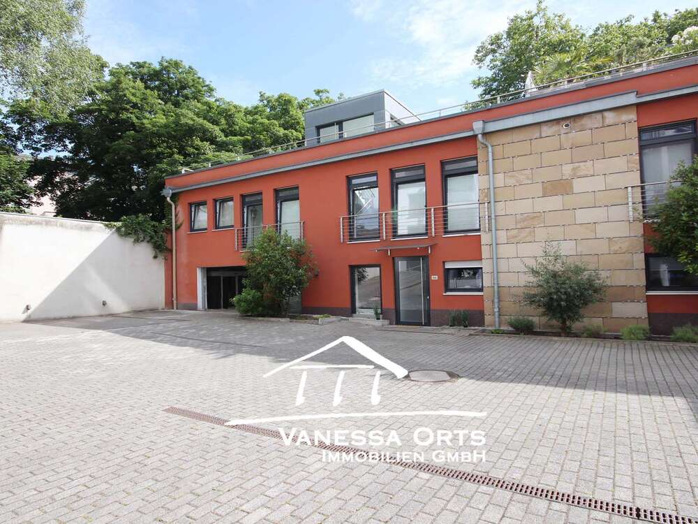 Thumbnail-Wohnung zum Kaufen in Duisburg-WasserviertelAltstadt 595.000,00 € 242 m²