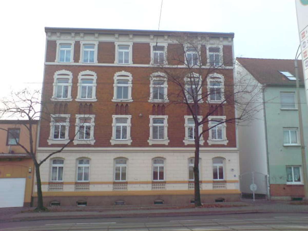 Thumbnail-Wohnung zum Mieten in Halle 530,00 € 75 m²