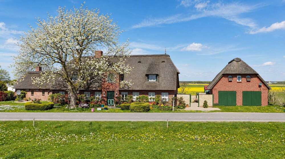 Thumbnail-Haus zum Kaufen in Pellworm 590.000,00 € 170 m²