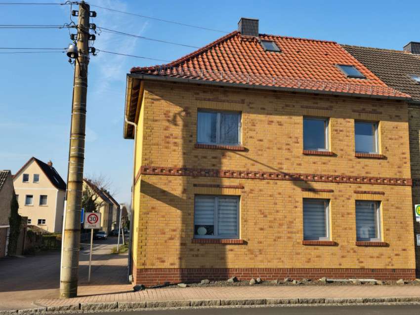 Thumbnail-Haus zum Kaufen in Friedersdorf 185.000,00 € 120 m²