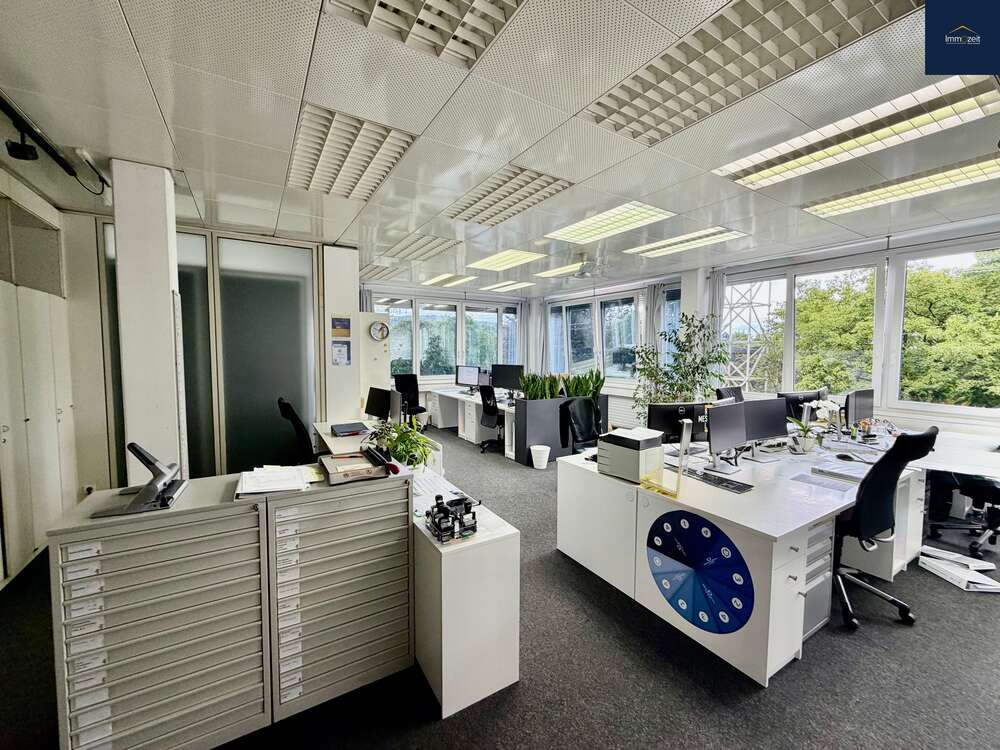 Thumbnail-Büro in Waiblingen 3.015,00 € 335 m²