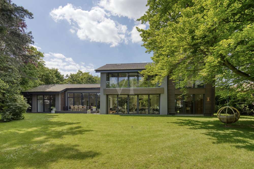 Thumbnail-Haus zum Kaufen in Geilenkirchen 1.395.000,00 € 385 m²
