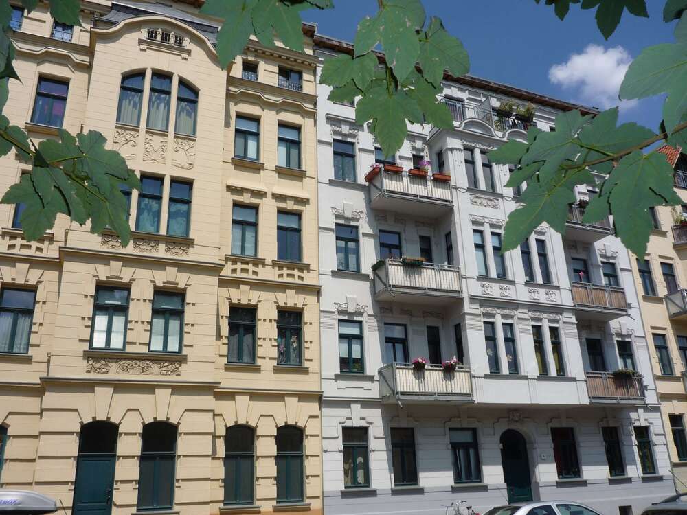Thumbnail-Wohnung zum Kaufen in Magdeburg 125.000,00 € 84.4 m²