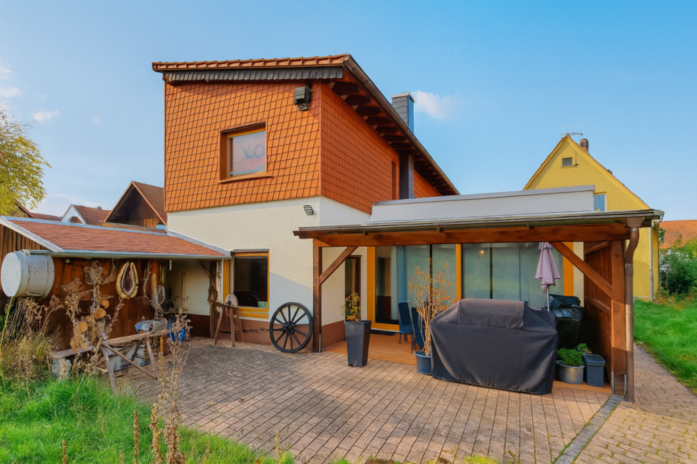 Thumbnail-Haus zum Kaufen in Münster (Altheim) 480.000,00 € 179 m²