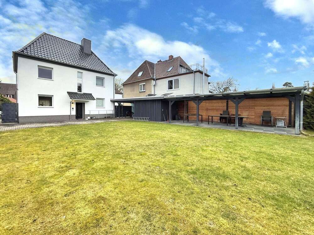 Thumbnail-Haus zum Kaufen in Celle 419.000,00 € 142.42 m²