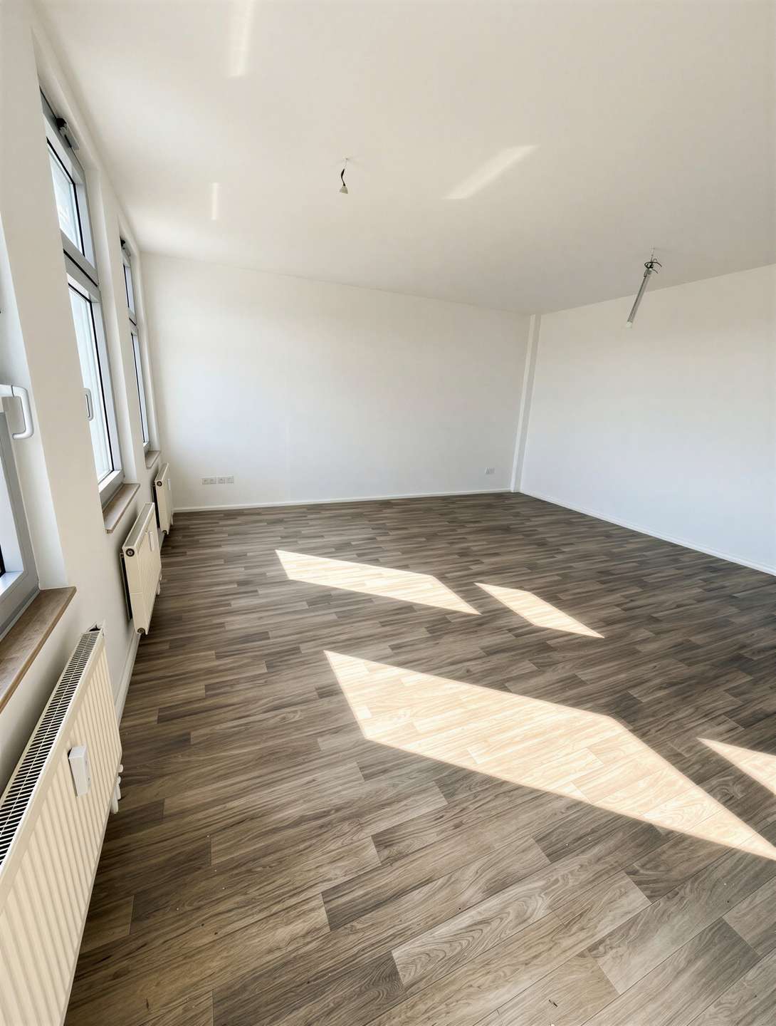 Thumbnail-Wohnung zum Mieten in Magdeburg 302,00 € 40.18 m²