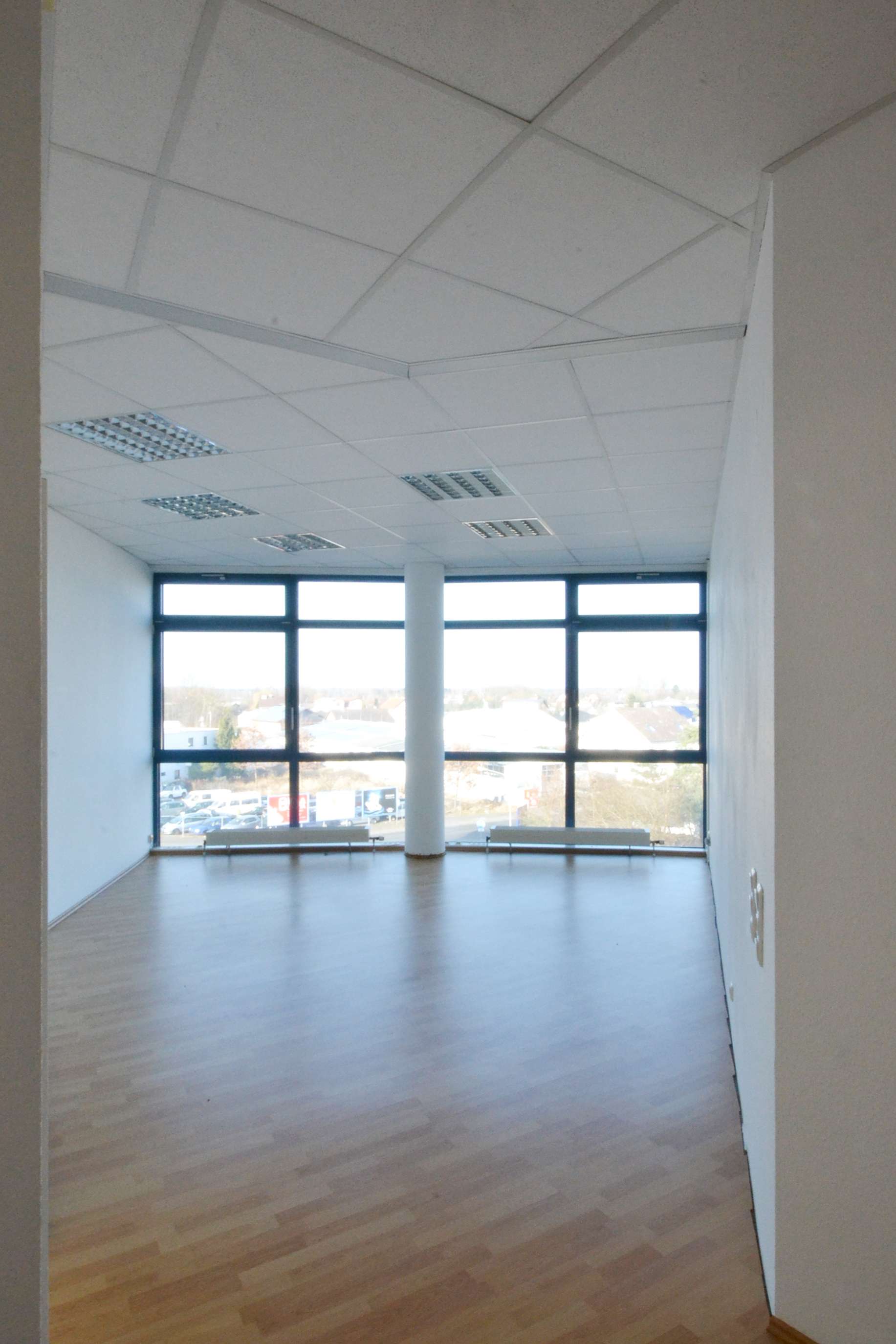 Thumbnail-Büro in Rodgau 770,00 € 113 m²