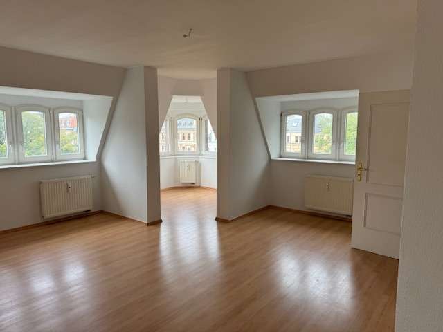 Thumbnail-Wohnung zum Mieten in Zwickau 400,00 € 80.1 m²