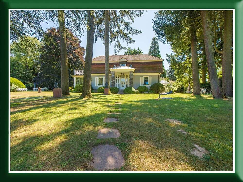 Thumbnail-Haus zum Kaufen in Bensheim 3.750.000,00 € 261 m²