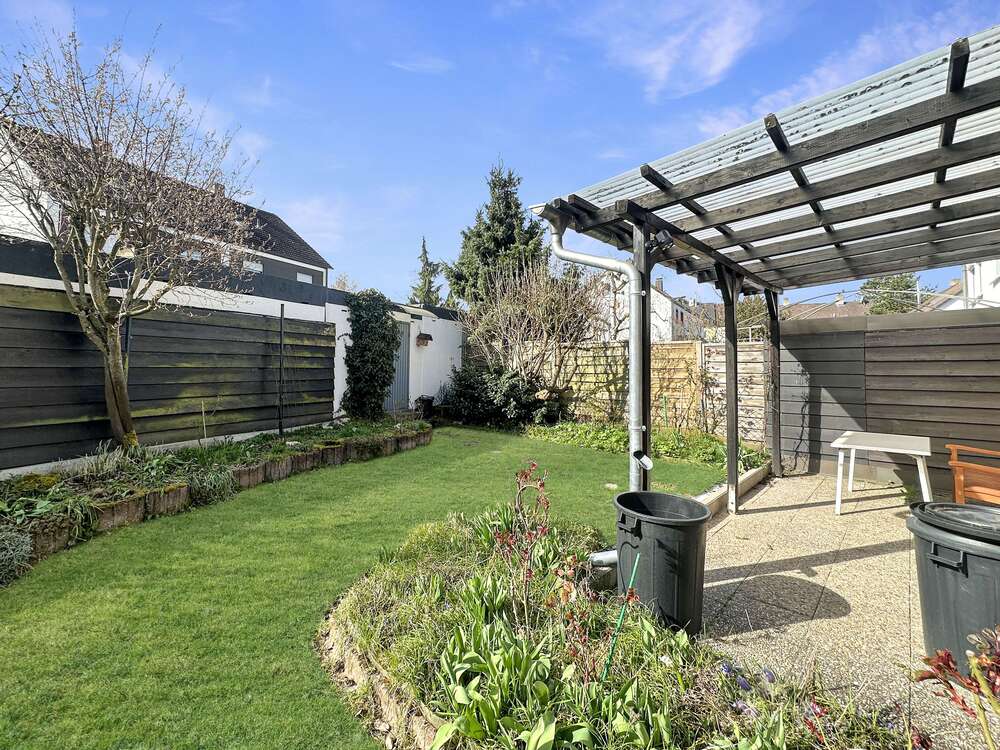 Thumbnail-Haus zum Kaufen in Cadolzburg 412.000,00 € 102 m²