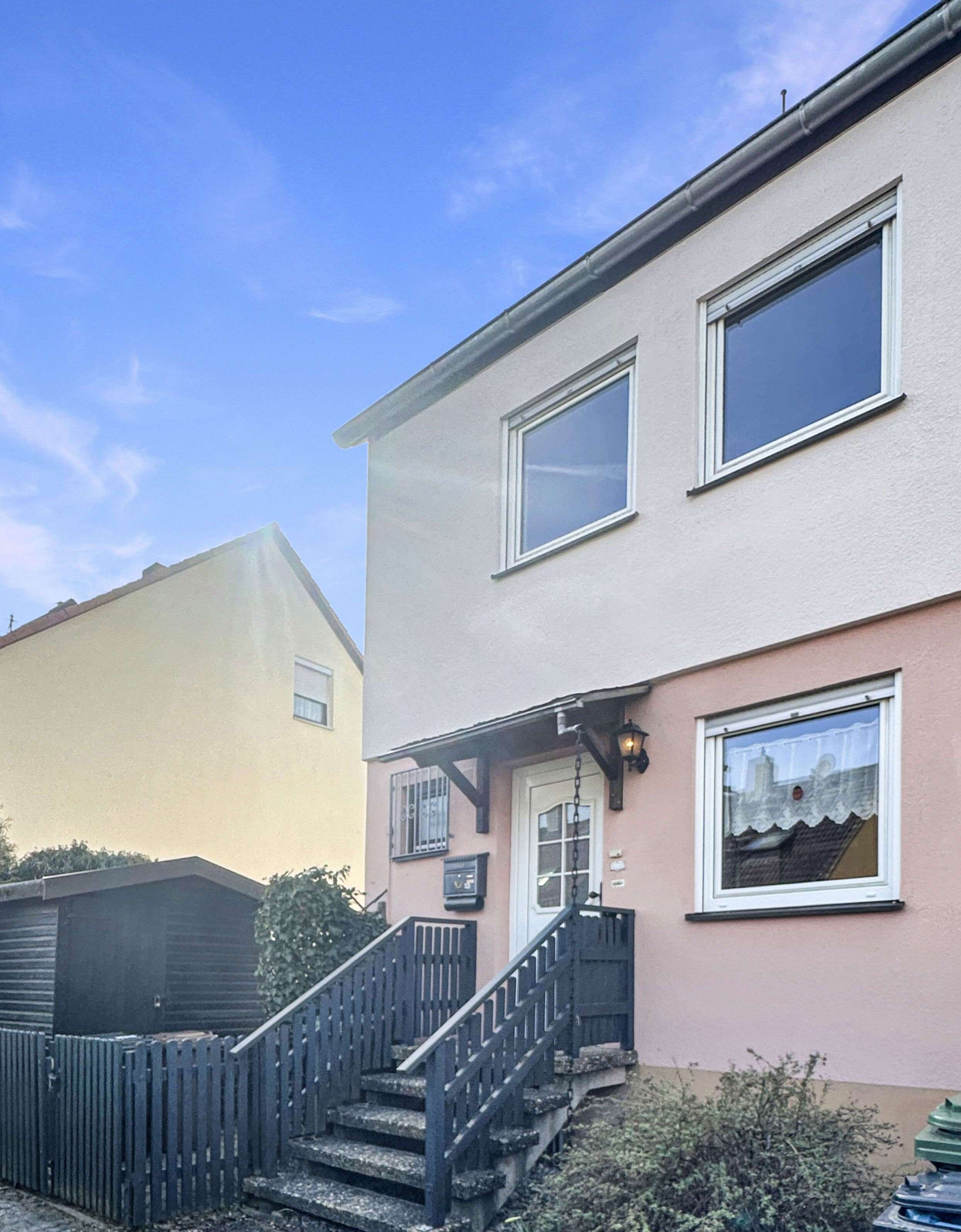 Thumbnail-Haus zum Kaufen in Cadolzburg 412.000,00 € 102 m²