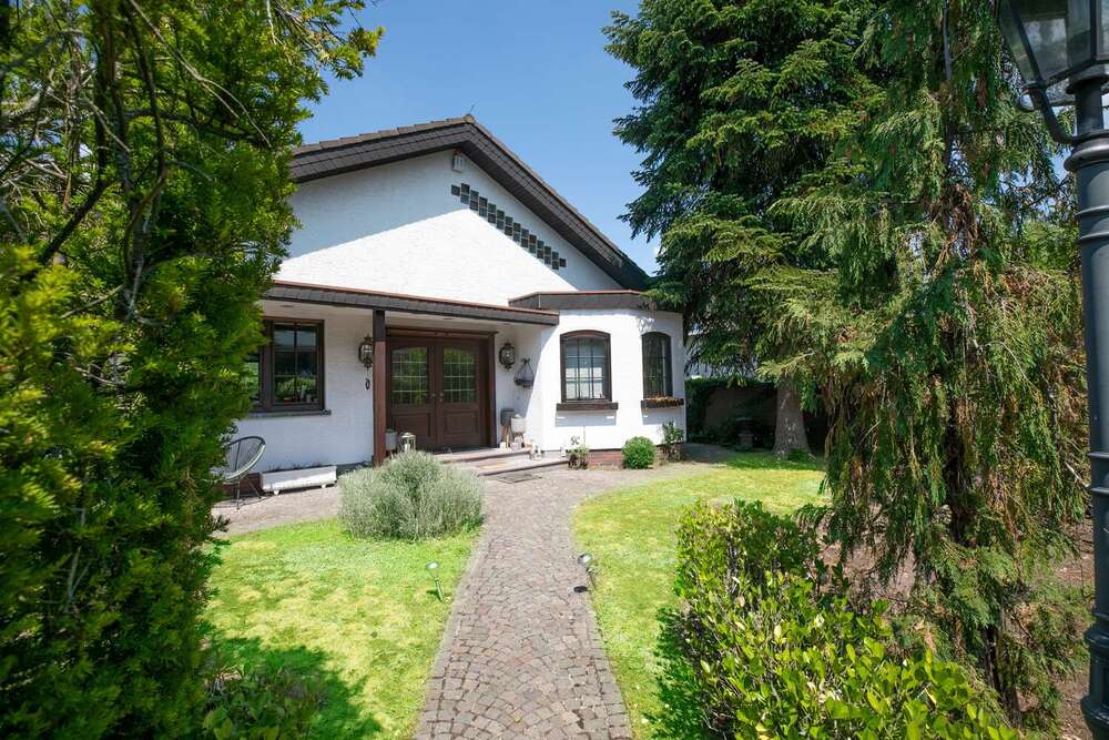 Thumbnail-Haus zum Kaufen in Rödermark 749.000,00 € 189.15 m²