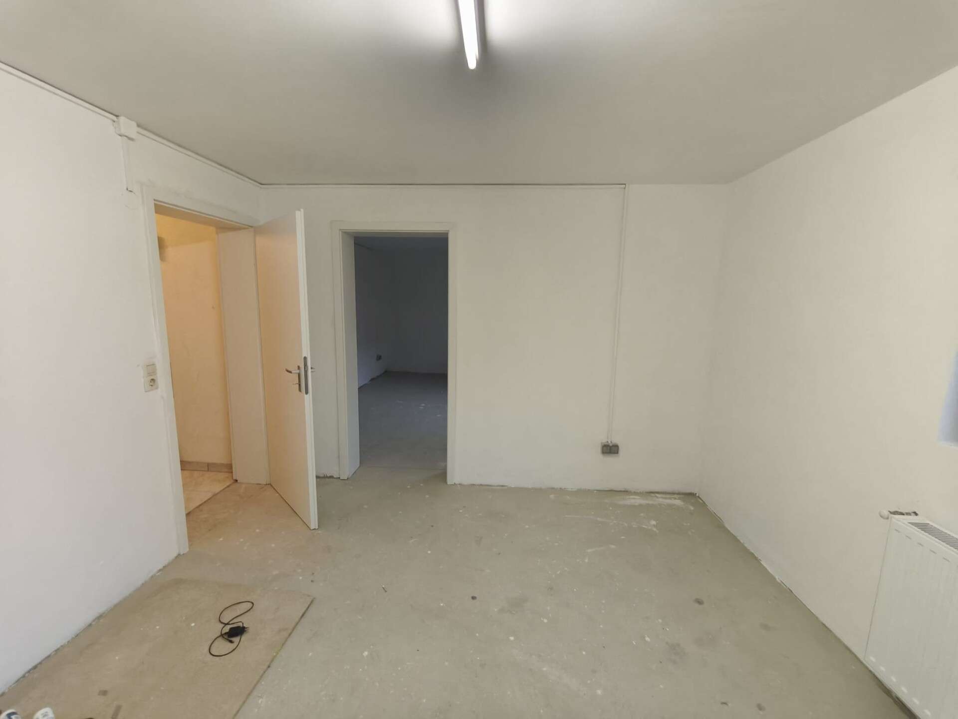 Thumbnail-Wohnung zum Mieten in Köln Rheinkassel 1.150,00 € 95 m²