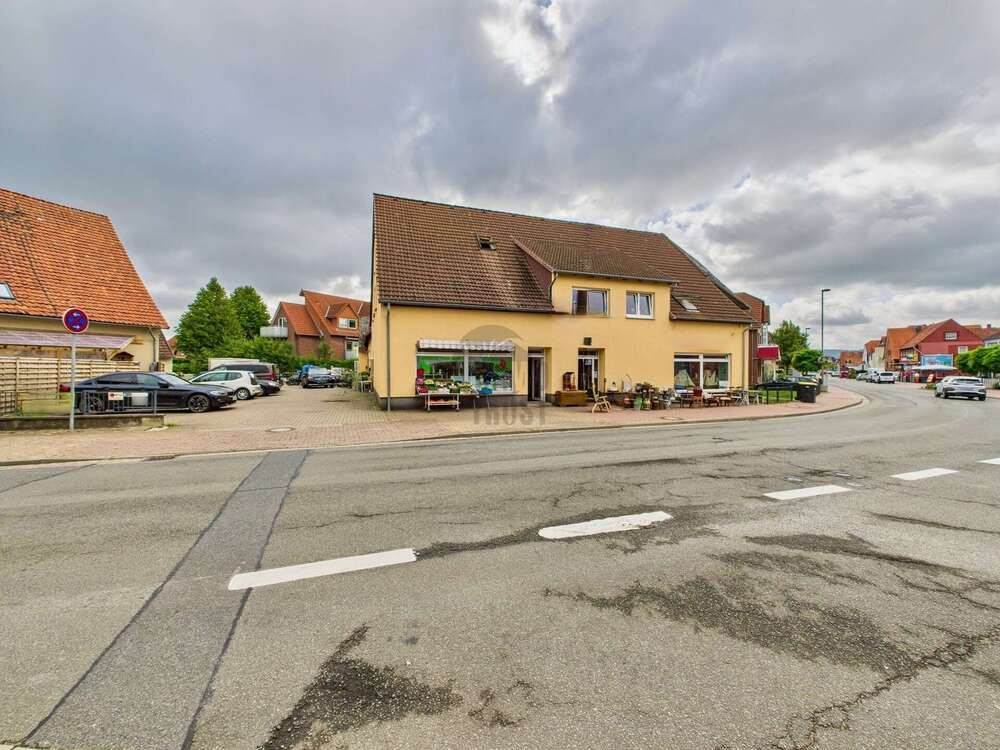 Thumbnail-Haus zum Kaufen in Lindhorst 580.000,00 € 197 m²