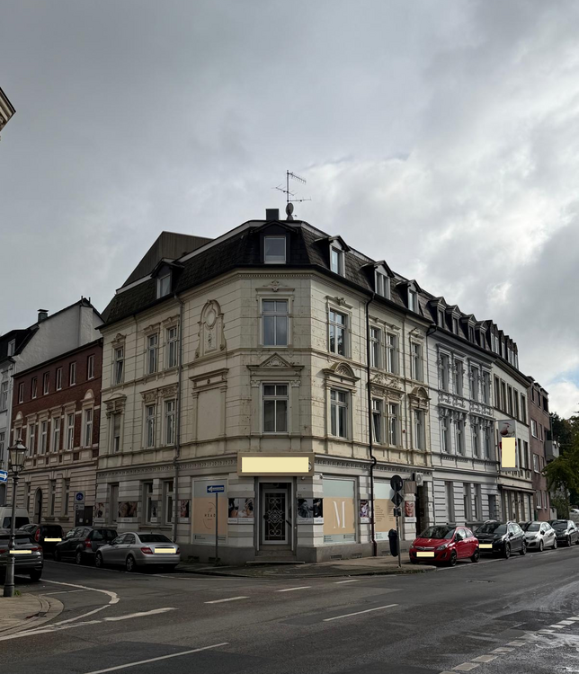 Thumbnail-Haus zum Kaufen in Essen 650.000,00 € 690 m²