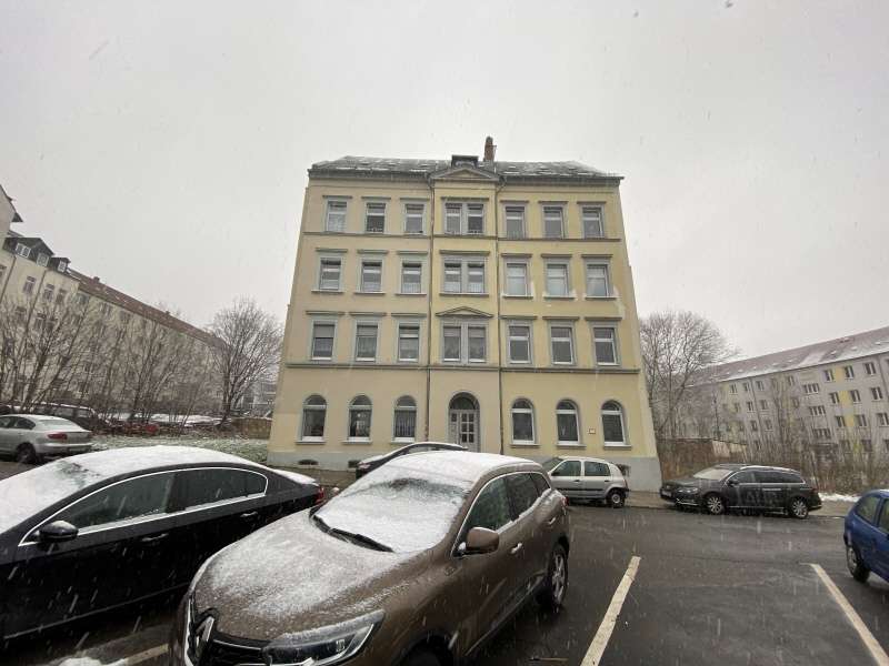 Thumbnail-Wohnung zum Kaufen in Chemnitz 99.000,00 € 73000000 m²