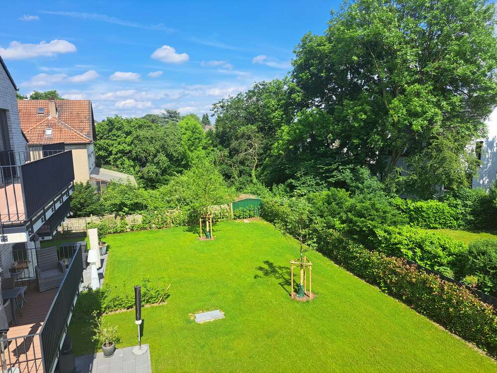 Thumbnail-Wohnung zum Mieten in Düsseldorf 2.000,00 € 98 m²