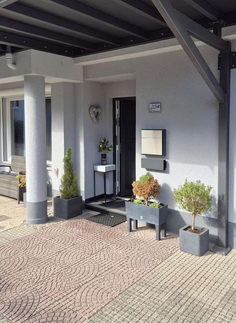Thumbnail-Wohnung zum Mieten in Lautertal (Reichenbach) 1.495,00 € 141 m²