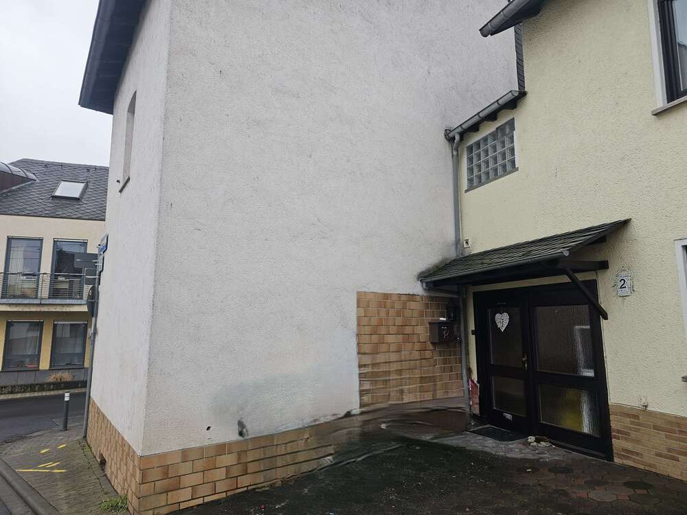 Thumbnail-Haus zum Kaufen in Andernach-Miesenheim 189.000,00 € 140 m²
