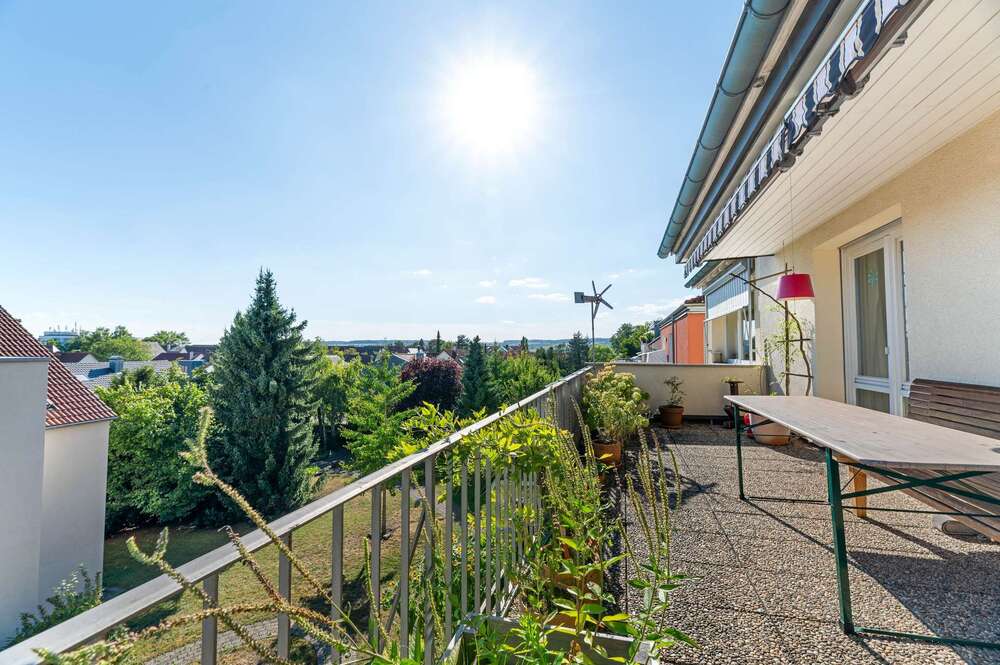 Thumbnail-Wohnung zum Kaufen in Herrenberg 465.000,00 € 132 m²