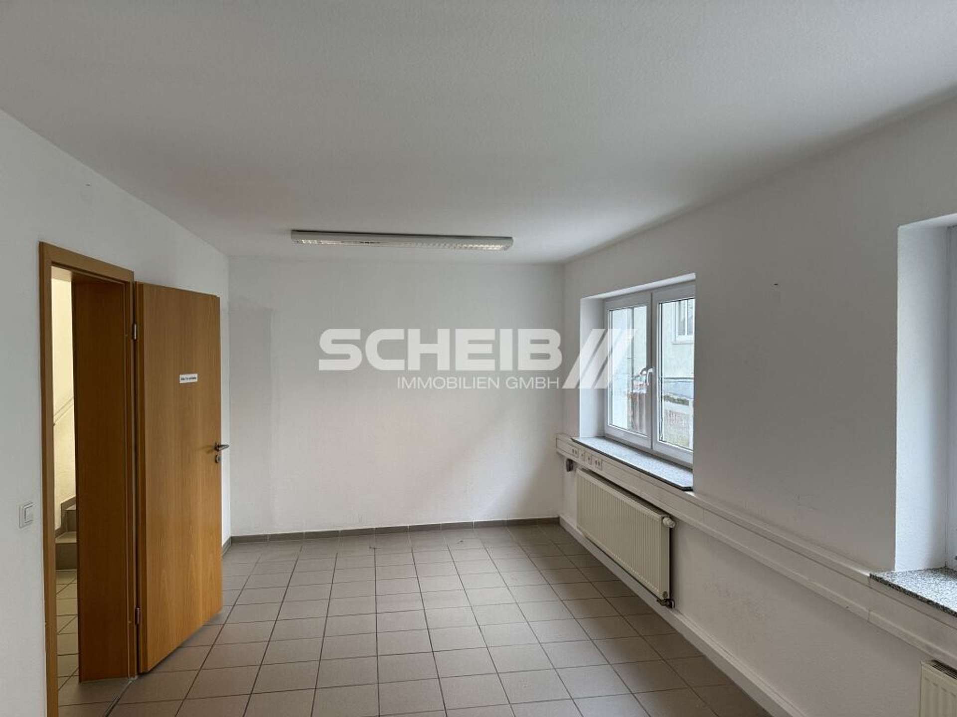 Thumbnail-Büro in Crailsheim 1.800,00 € 181.86 m²