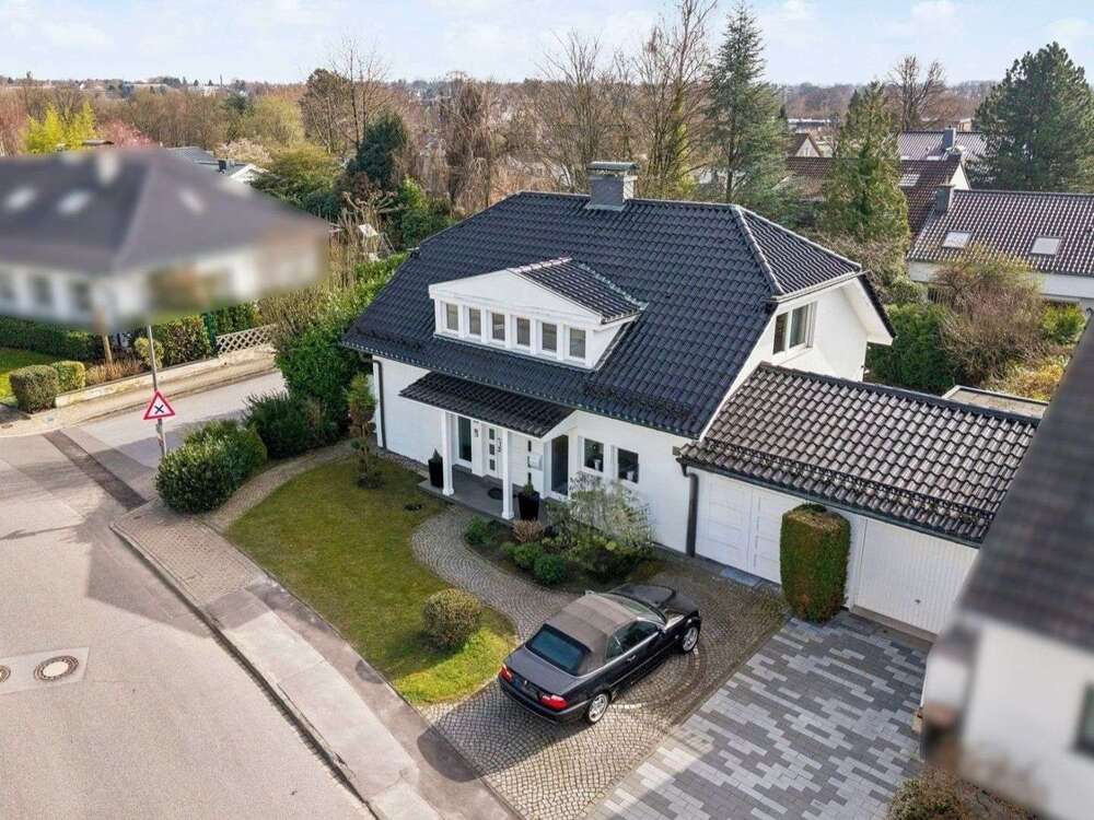 Thumbnail-Haus zum Kaufen in Haan 1.180.000,00 € 216.26 m²