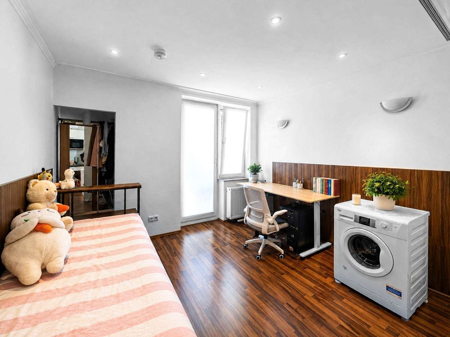 Thumbnail-Wohnung zum Mieten in Düsseldorf 400,00 € 19.24 m²