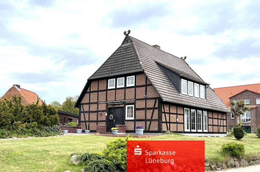 Thumbnail-Haus zum Kaufen in Scharnebeck 480.000,00 € 184.9 m²