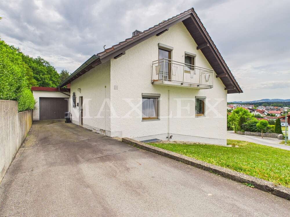 Thumbnail-Haus zum Kaufen in Eging am See 265.000,00 € 192.5 m²