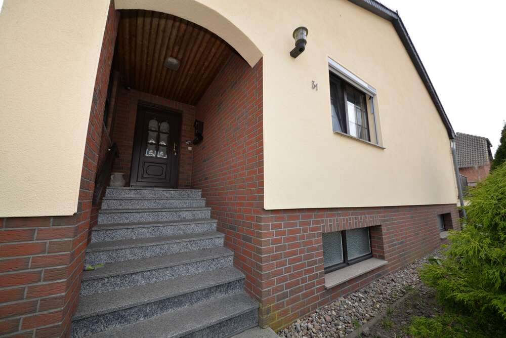 Thumbnail-Haus zum Kaufen in Ueckermünde 289.000,00 € 180 m²