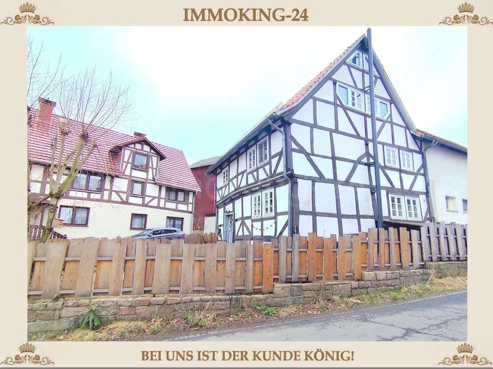 Thumbnail-Haus zum Kaufen in Helsa 240.000,00 € 130 m²