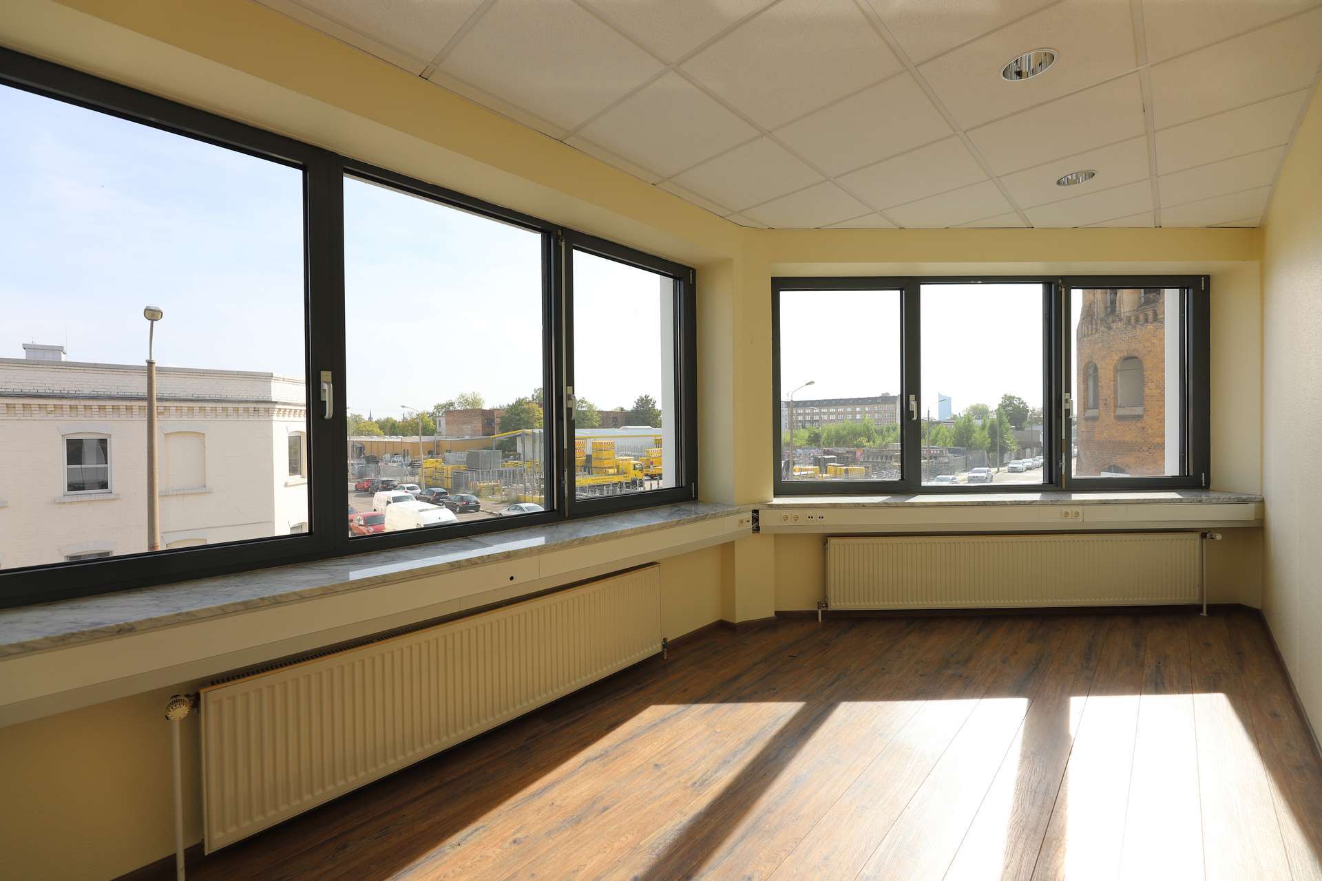 Thumbnail-Büro in Leipzig 2.025,00 € 225.55 m²