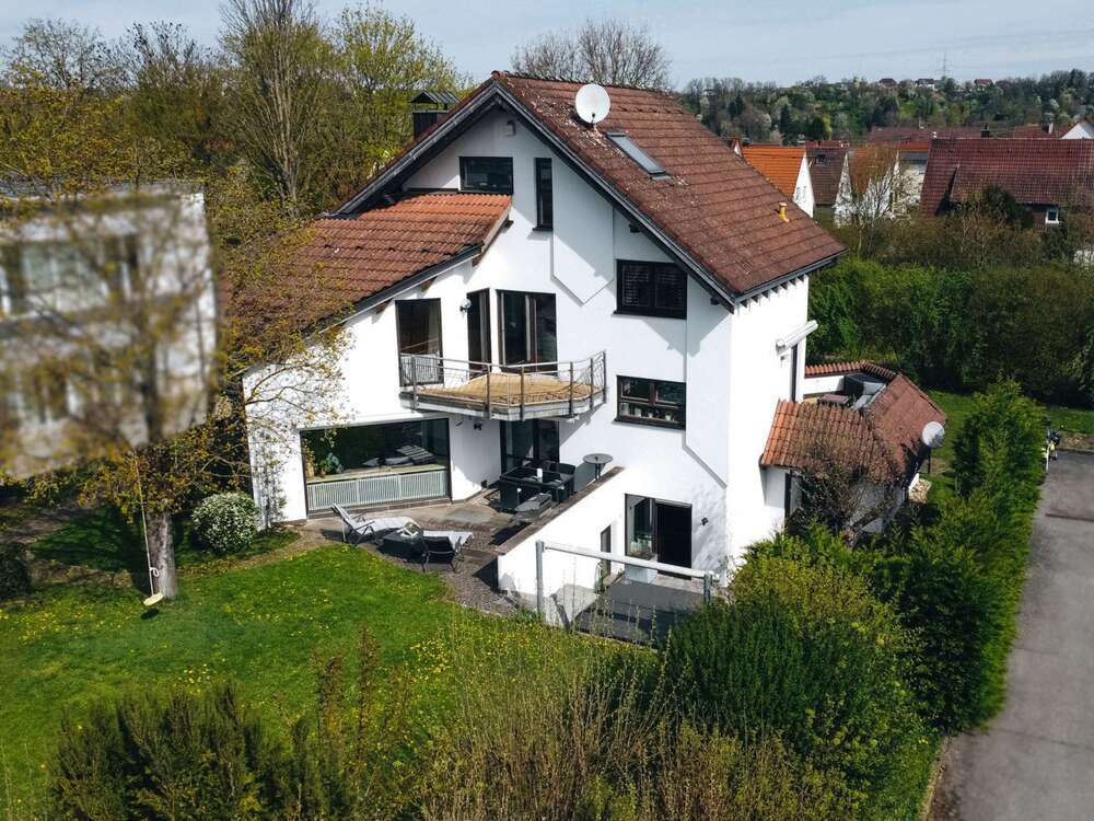 Thumbnail-Haus zum Kaufen in Kirchheim unter Teck 1.150.000,00 € 266 m²