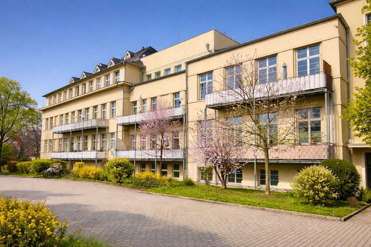 Thumbnail-Wohnung zum Kaufen in Dresden 185.900,00 € 53.9 m²
