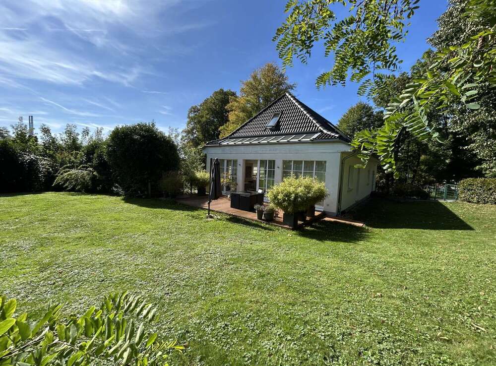 Thumbnail-Haus zum Kaufen in Wermelskirchen 1.250.000,00 € 280 m²