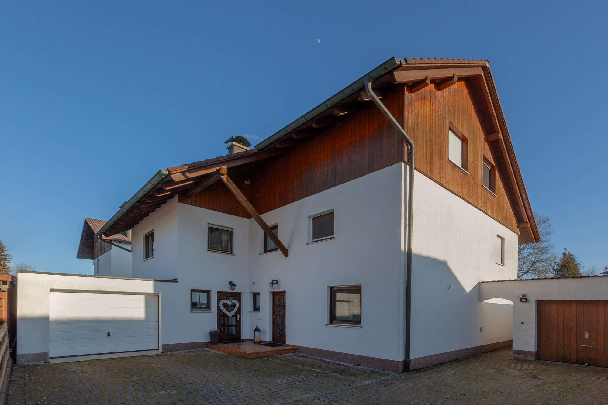 Thumbnail-Haus zum Kaufen in Gröbenzell 1.210.000,00 € 240.51 m²