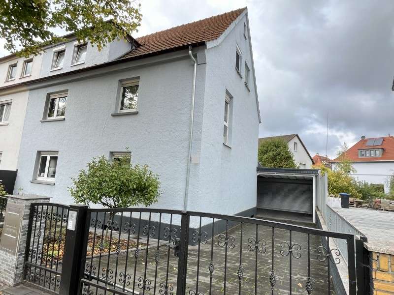Thumbnail-Haus zum Kaufen in Bad Vilbel 787.000,00 € 181.52 m²